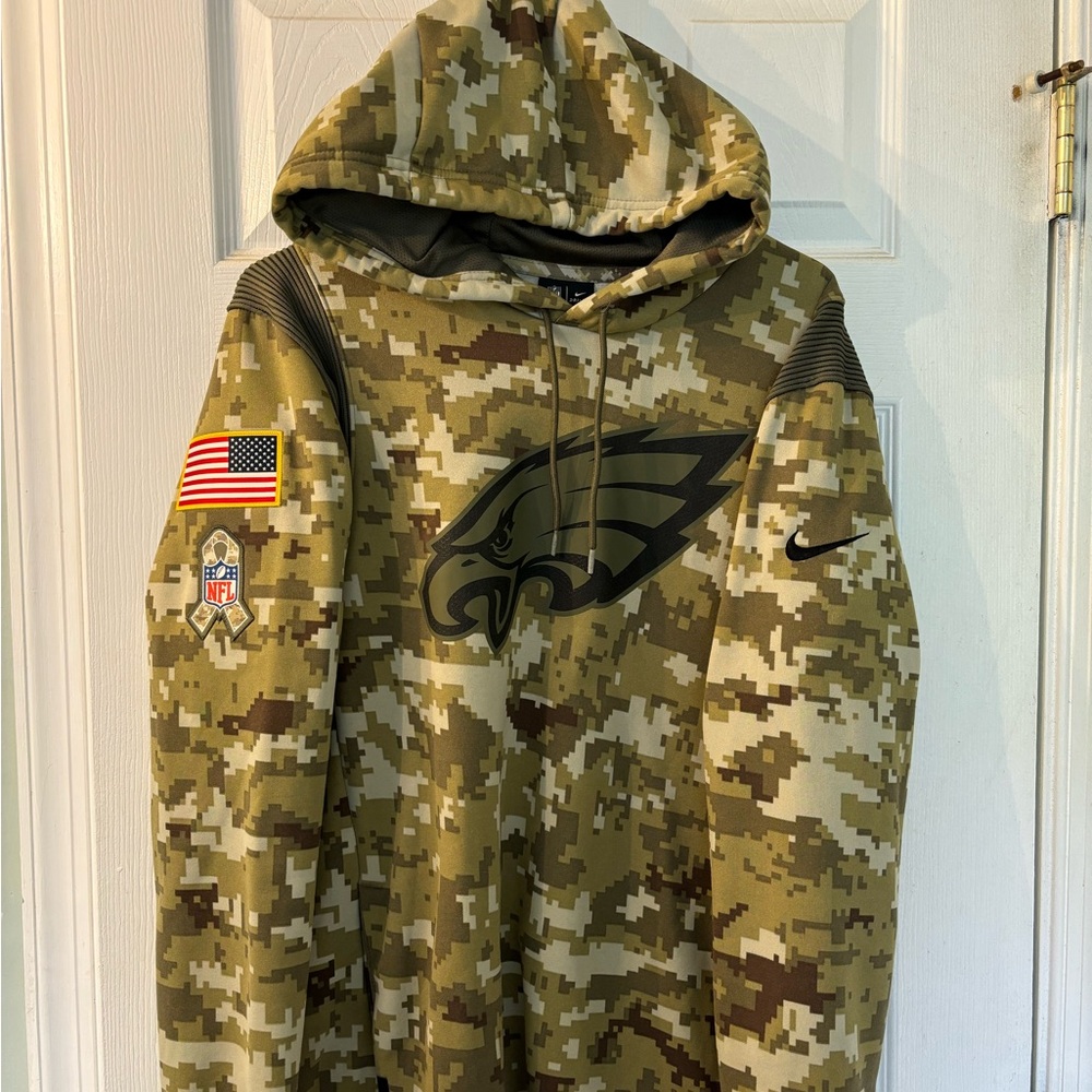 Nike Men’s NFL Philadelphia Eagles Salute to Service Hoodie